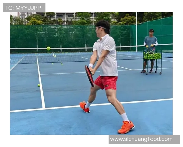 重庆网球队联赛表现分析团队配合与战术执行的完美结合 重庆网球队联赛表现分析团队配合与战术执行的完美结合